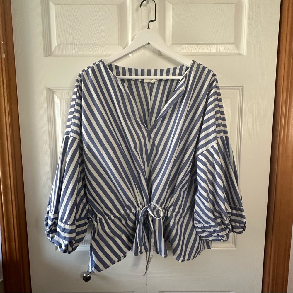 Gap Balloon Sleeve Blouse